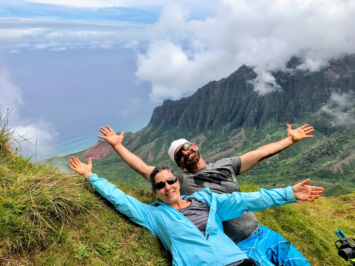 Above and Below Napali cliff overlook